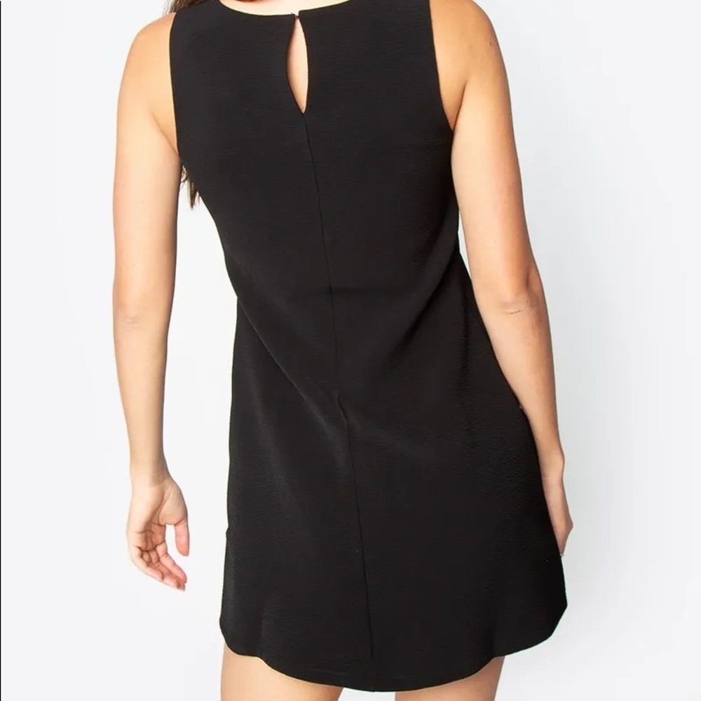 DUTCHES SHIFT DRESS - Picture 3 of 3